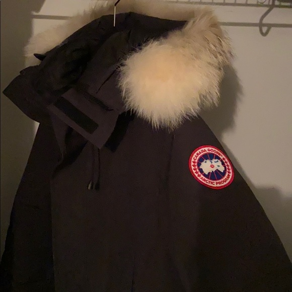 Men’s Canada goose parka medium - Picture 3 of 9